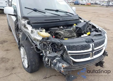 2014 Dodge Journey Sxt z USA, uszkodzony, nr VIN 3C4PDDBG6ET178641